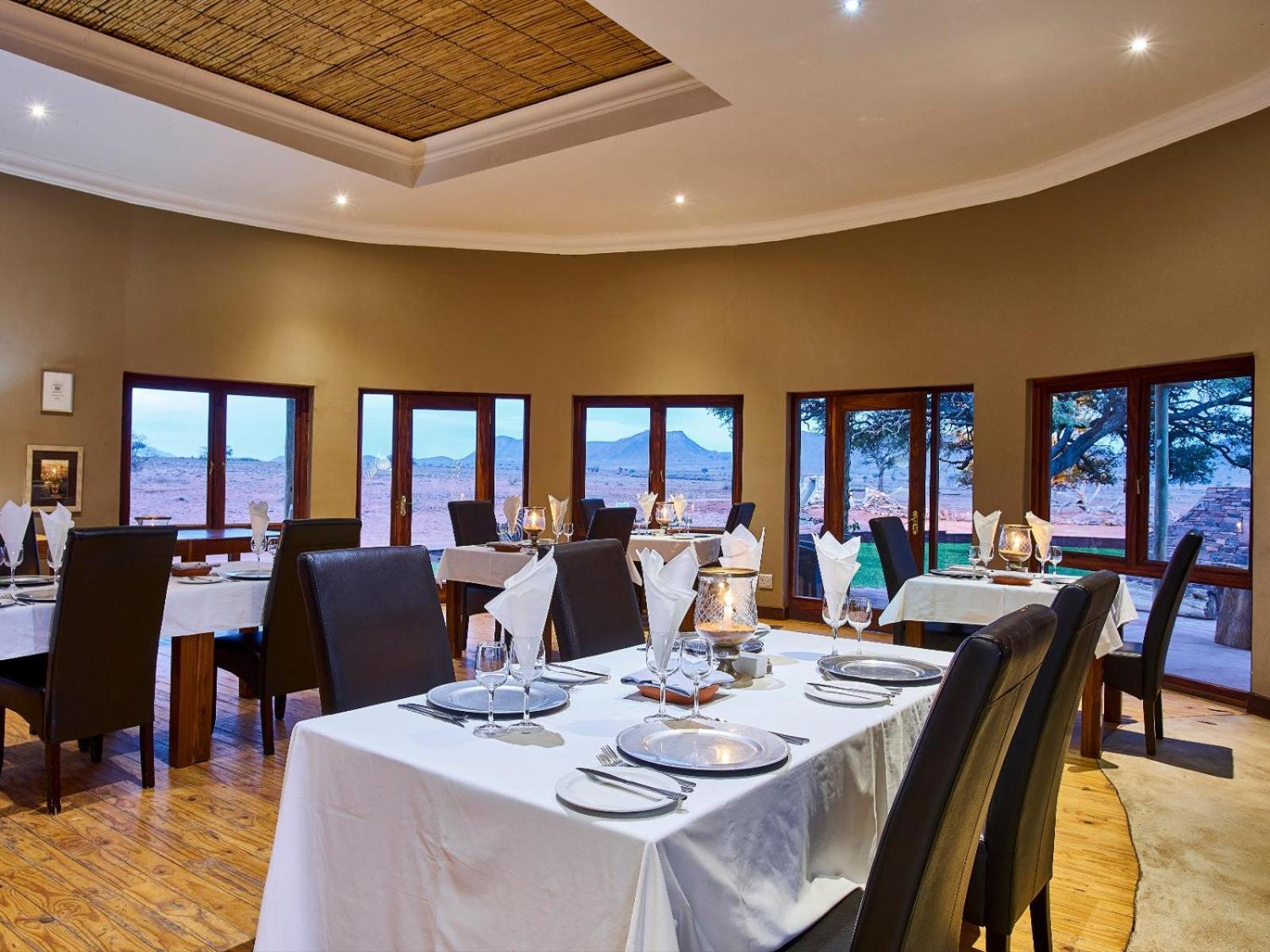 We Kebi Safari Lodge Сесрием Екстериор снимка